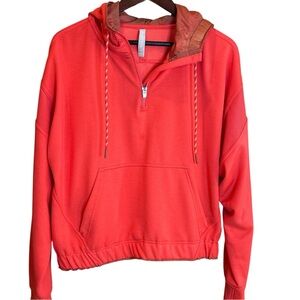 Athleta Ascend Warm Up 1/4 Zip Pullover Hoodie in Coral- size M
